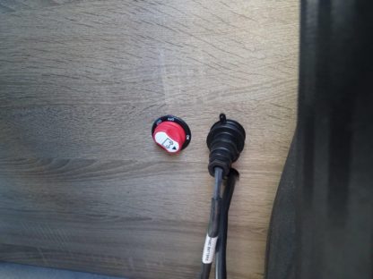 Connexion électrique pour meuble cuisine avec prise allume-cigare – Image 3