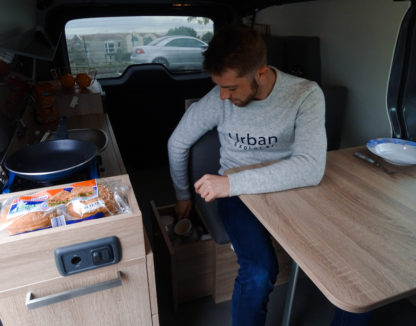 Kit Banquette Lit pour Fourgon Facile à Installer | "L'essentiel" – Image 4